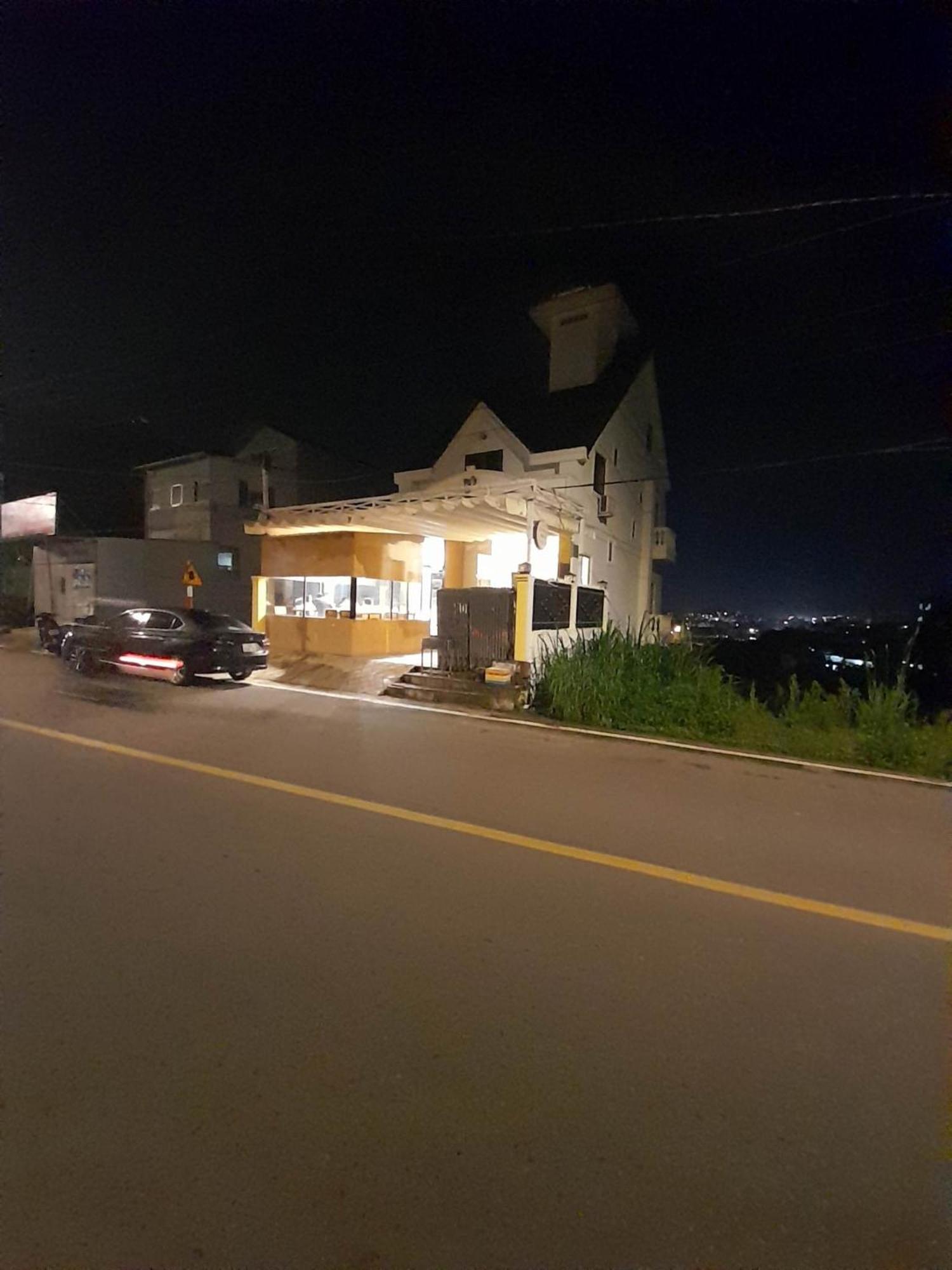 S Villa Hotel Da Lat Esterno foto